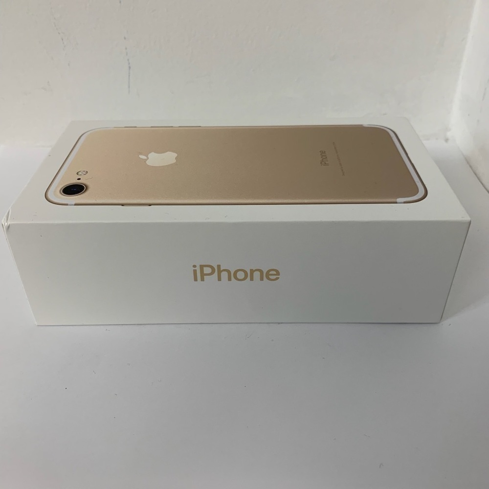 Apple iPhone 7, Gold, 128GB empty box - Picture 7 of 11